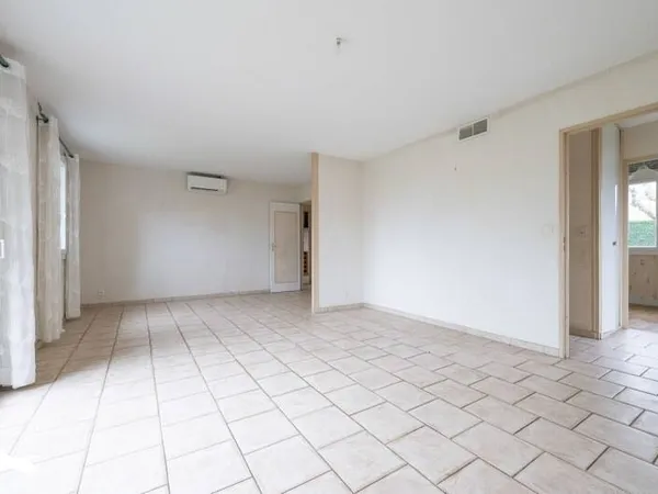 Maison de plain-pied 4 pièces 95 m² 
