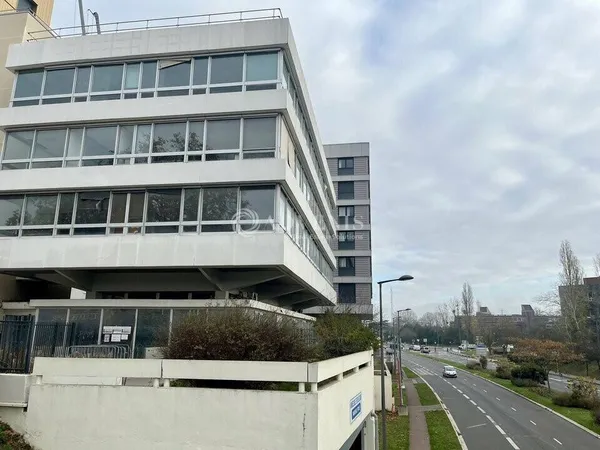 Bureau 322 m² 