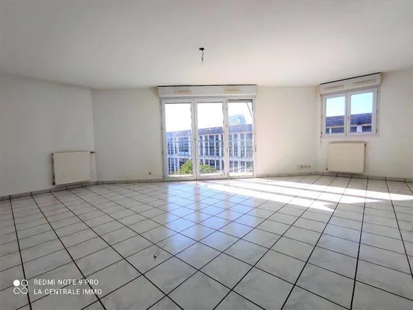 Appartement 3 pièces 77 m² 