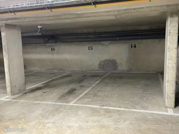 A louer emplacement parking sous-sol dans résidence sécurisée 4 min Gare Sartrouville 