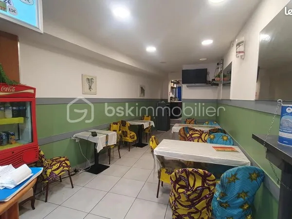 Local commercial 28 m² 