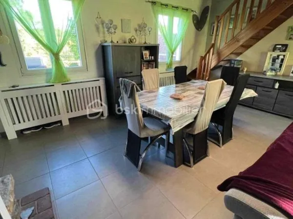Maison familiale 8 pièces avec piscine intérieur proche Montreuil sur mer 