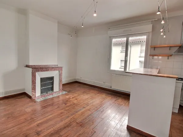 Appartement T2 Fenouillet 42 m2 550 euros cc 