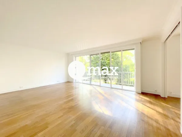 Appartement Neuilly Sur Seine 4/5 pièce(s) 125 m2 
