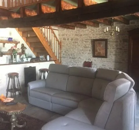 Longère sur 7hect 350 avec étang 