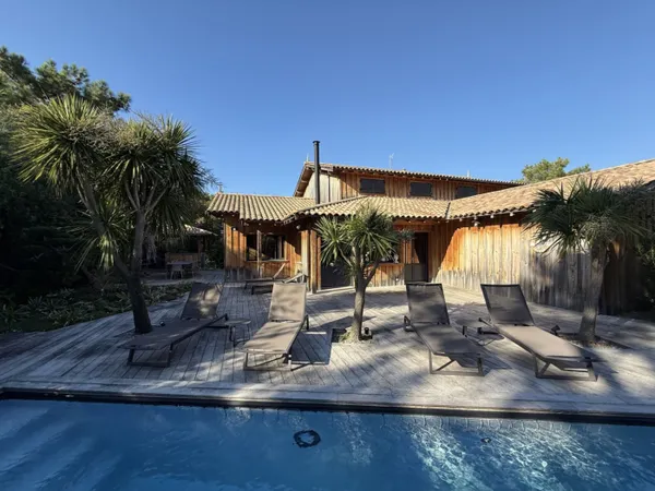 Superbe villa familiale au coeur du village 
