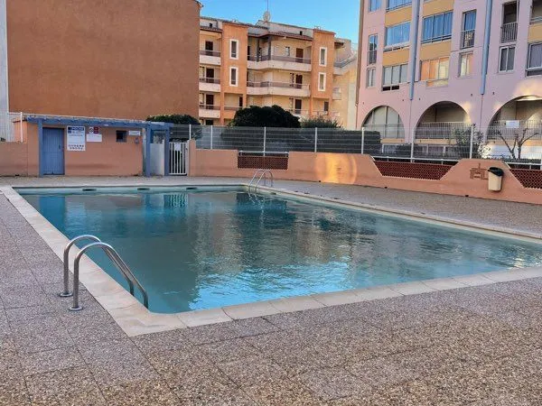 Location à l'année Cap d'Agde Richelieu 