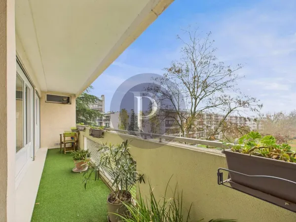 Appartement 5 pièces 104 m² 