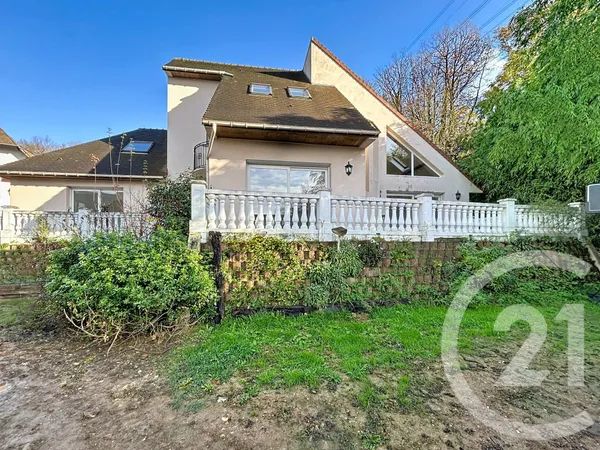 Maison 8 pièces 202 m² 