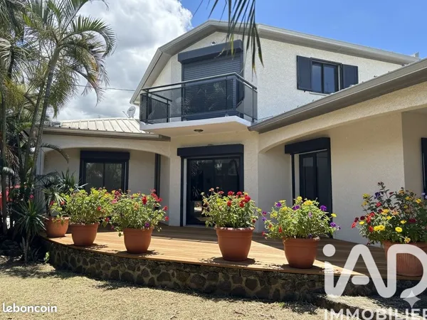 Maison 5 pièces 160 m² 