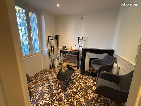 Bureaux 31 m² LE PRADET 