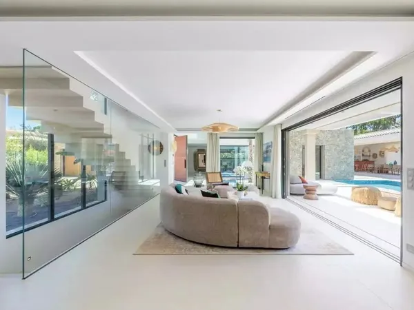 Villa 10 pièces 