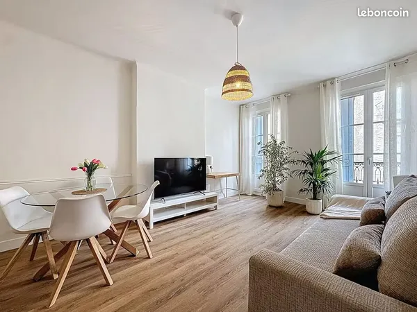 T2 meublé moderne - 45 m² - Béziers (quartier des Halles) 