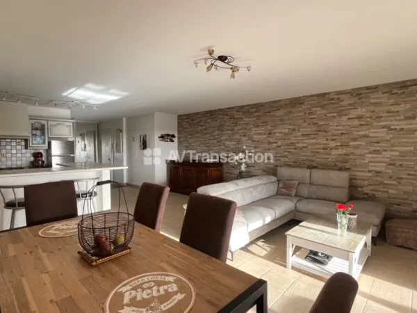 A vendre sur Agosta plage Appartement T3 vue mer
