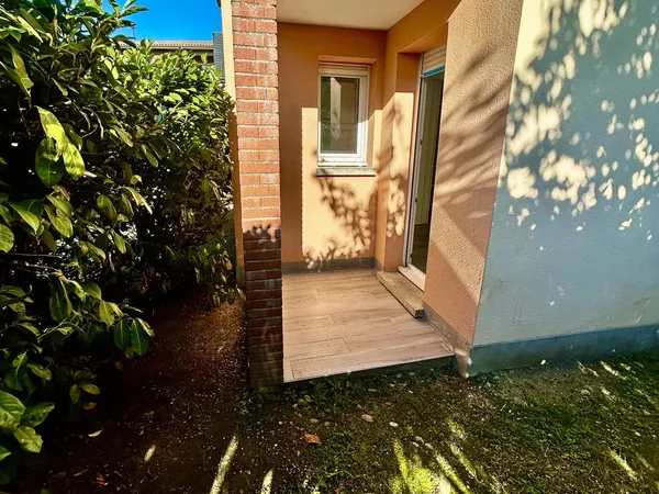 À vendre appartement type T2 de 32 m2 entièrement rénové 