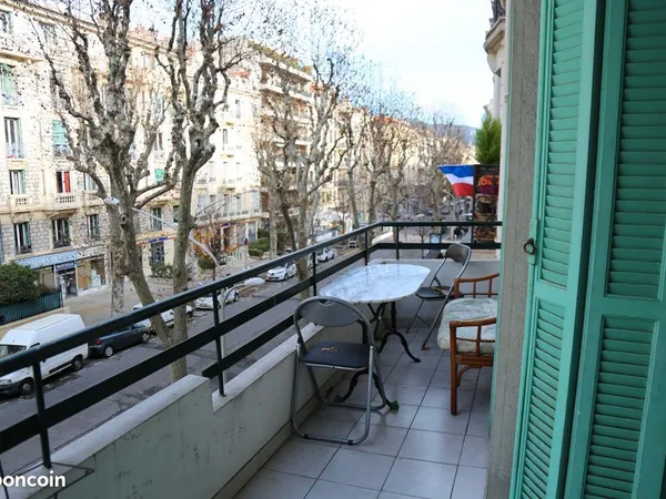 Appartement 2 pièces libération 