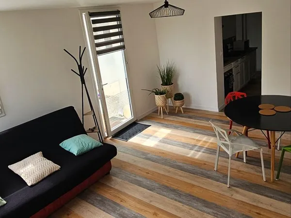 2 chambres dans maison en colocation 