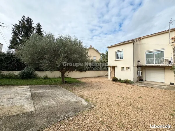 Maison 8 pièces 120 m² 
