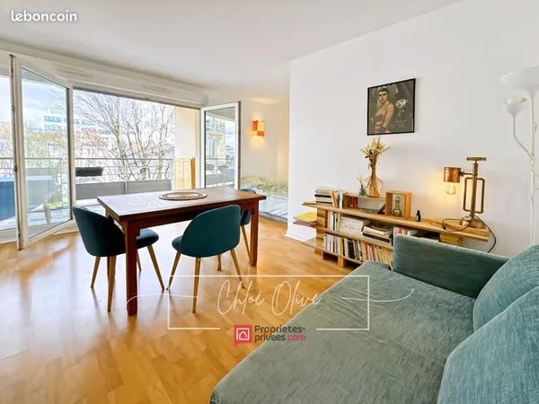 Studio 1 pièce 27 m² 