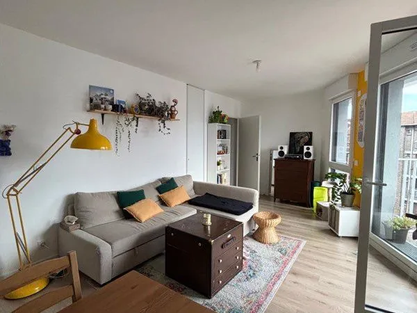 3 pièces balcon plein sud à louer à Ivry sur Seine 