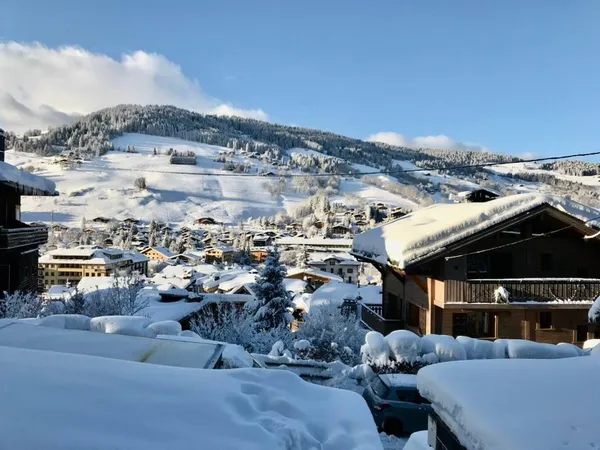 Loue à Megève centre village, 3 Pièces (5 personnes.) pour la saison Décembre-Avril 