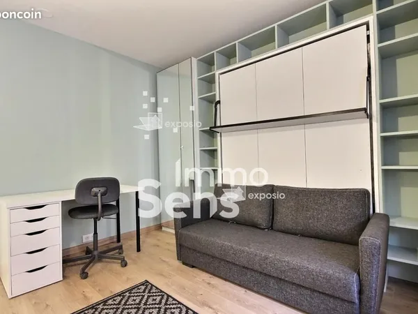 Studio 1 pièce 31 m² 