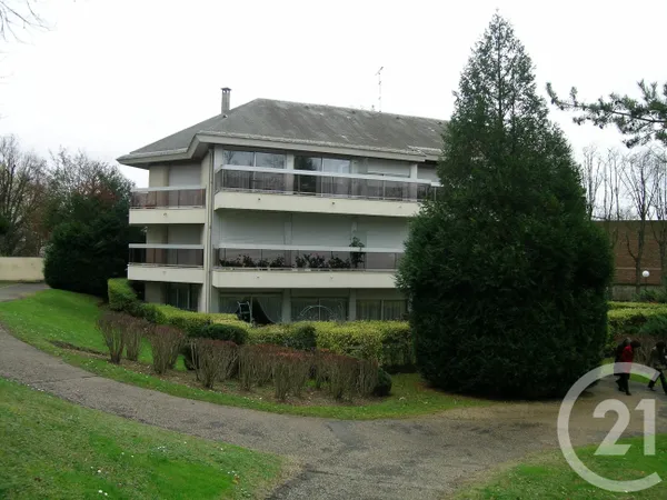 Appartement 1 pièce 27 m² 