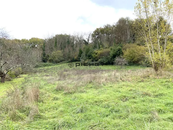 Terrain constructible 6358 m² 