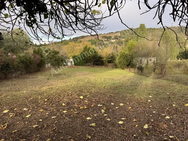 Terrain à bâtir 