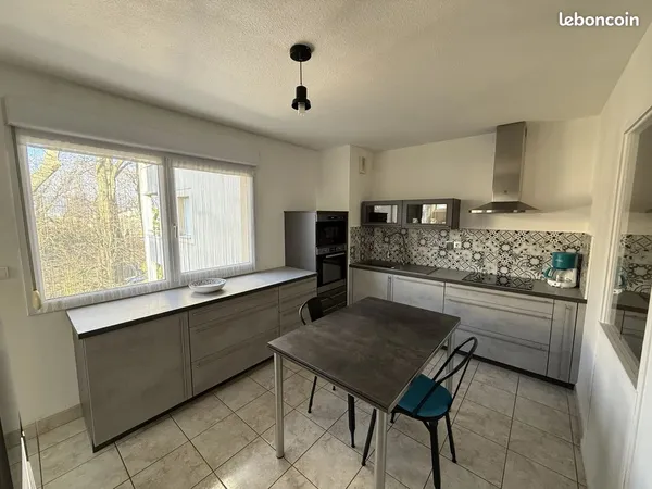 Appartement 4 pièces 90 m² 