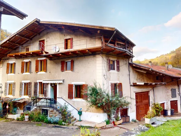 Maison 5 pièces 141 m² 