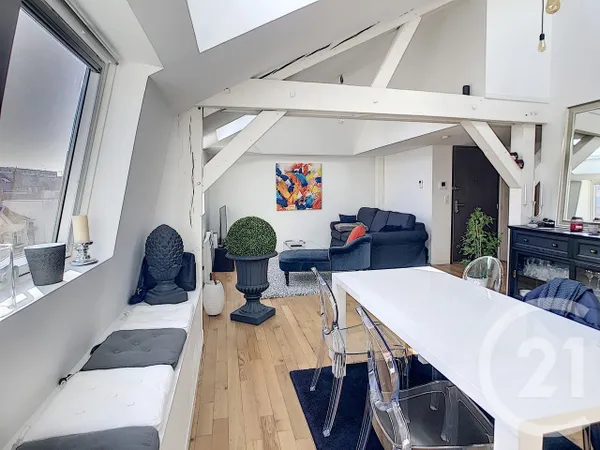 Appartement 3 pièces 69 m² 