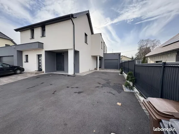 Maison 5 pièces 140 m² 