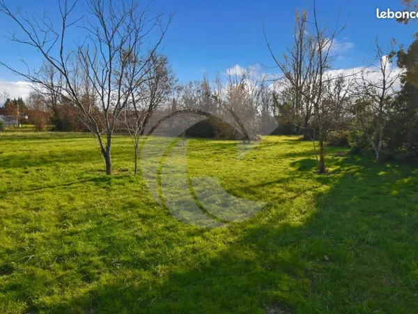 Terrain 956 m² Saint Etienne De Tulmont 