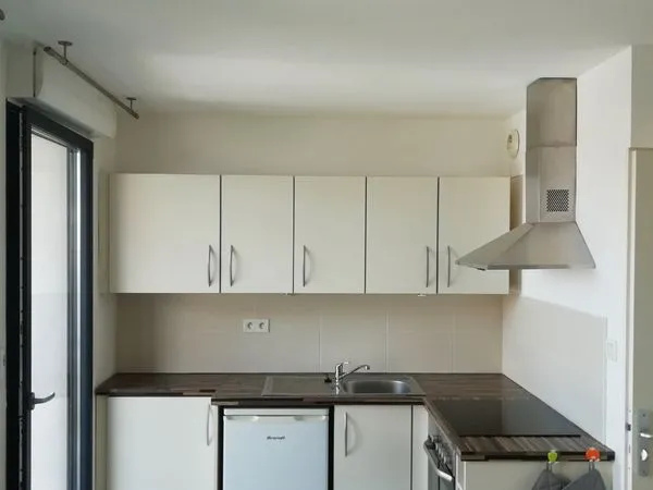 Loue studio meublé proche IUT gare hôpital 