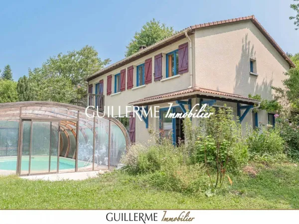 Maison 8 pièces 161 m² 