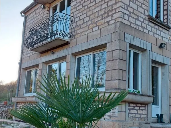 Maison avec terrain à louer 