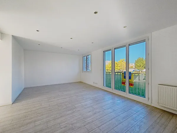Appartement Type 3 PESSAC SAIGE 