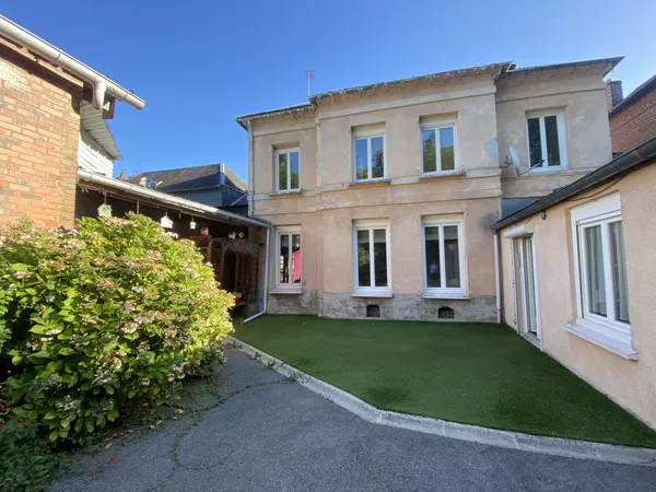 Maison située à Liomer 