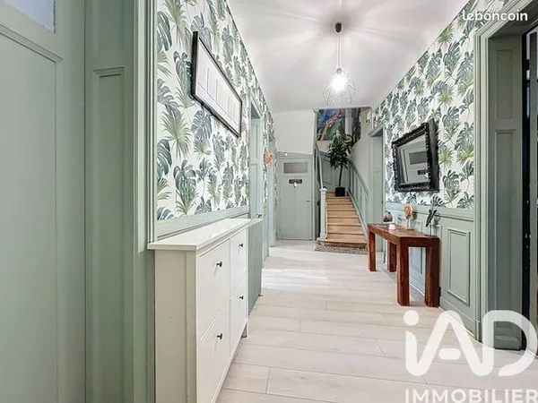 Maison 6 pièces 168 m² 