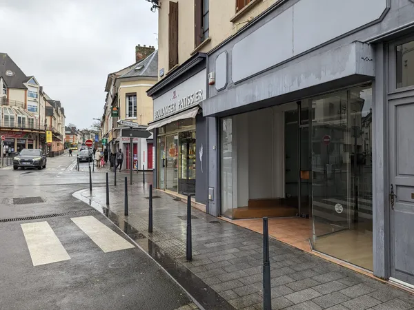 EVREUX - Local commercial de 45 m2 env. à louer en centre vi 