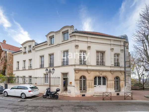 Commerce 51 m² 
