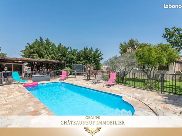 Maison 5 pièces 210 m² 