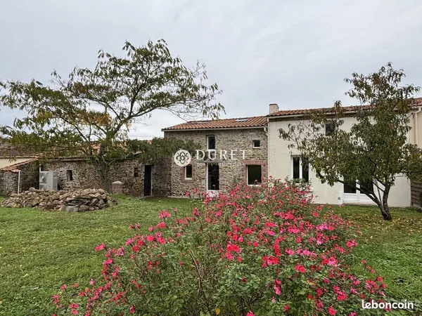 Maison 6 pièces 161 m² 