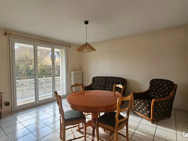 Appartement 3 pièces 65 m² 