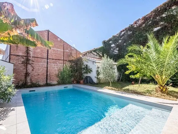 Maison 6 pièces 147 m² 