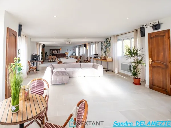 Maison 10 pièces 518 m² 