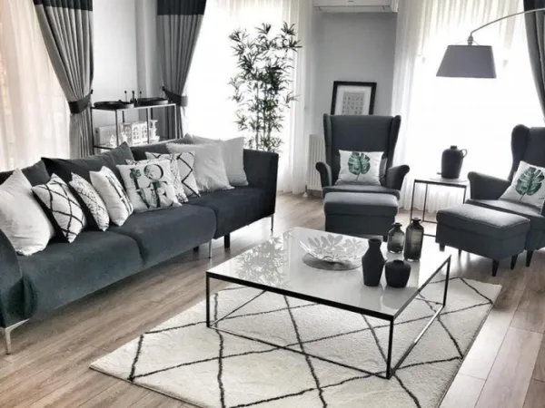 4 PIÈCES de 95m² + JARDIN + PKG(s) 