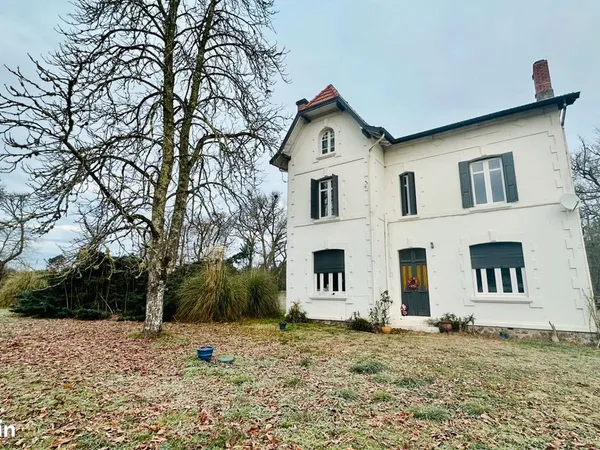 Maison 210 m² TRENSACQ 