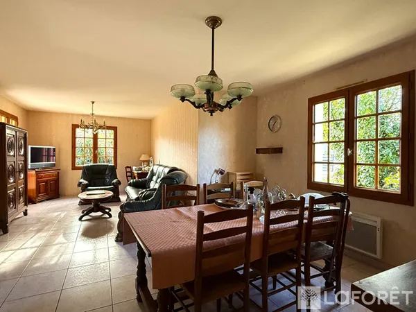 Maison de plain-pied 4 pièces 97 m² 
